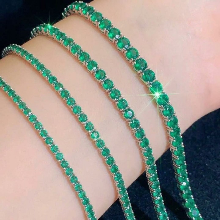 Bracciale Tennis Unisex con Pietre Verdi in Argento 925