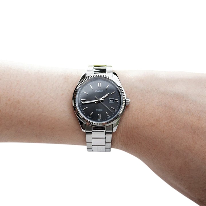 Orologio Casio Donna LTP-1302D-1A1 Nero e Acciaio