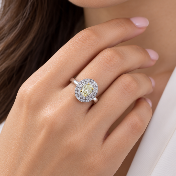 Anello cocktail SALVINI fancy Yellow ed oro bianco 18kt | RomanoGioielli