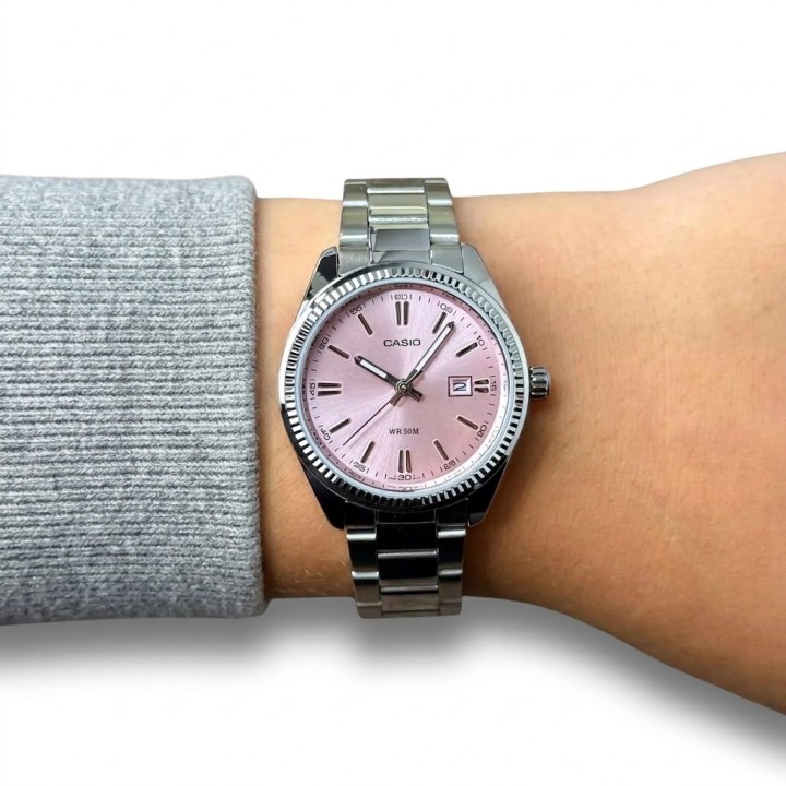 Orologio Casio Donna LTP-1302PD-4AVEF con Bracciale in Acciaio e Quadrante Rosa